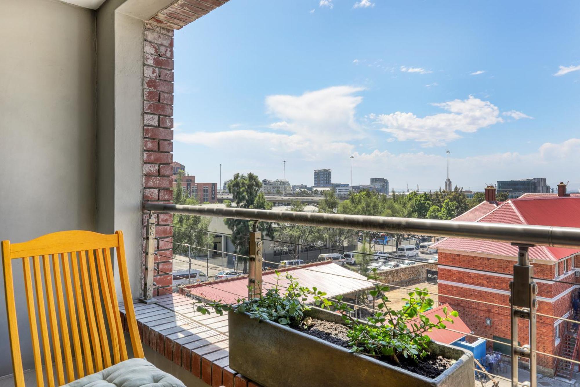 Authentic Cape Town Apartment Near The Waterfront Экстерьер фото